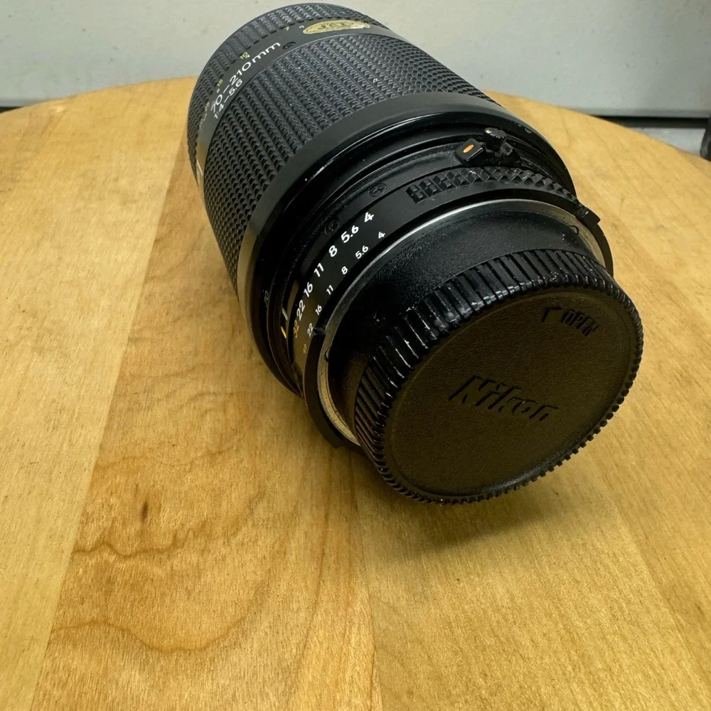 Nikon N2020 AF Camera & 70-210mm /70-300 1:4-5.6 Lenses +Accessories Untested